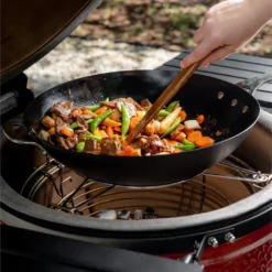 Kamado Joe Karbon Steel Wok -Big Green Egg Winkel kamado joe karbon steel wok 2