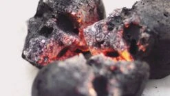 Skulls Doodskop Briketten 15 Stuks -Big Green Egg Winkel skulls doodskop briketten 15 stuks 3